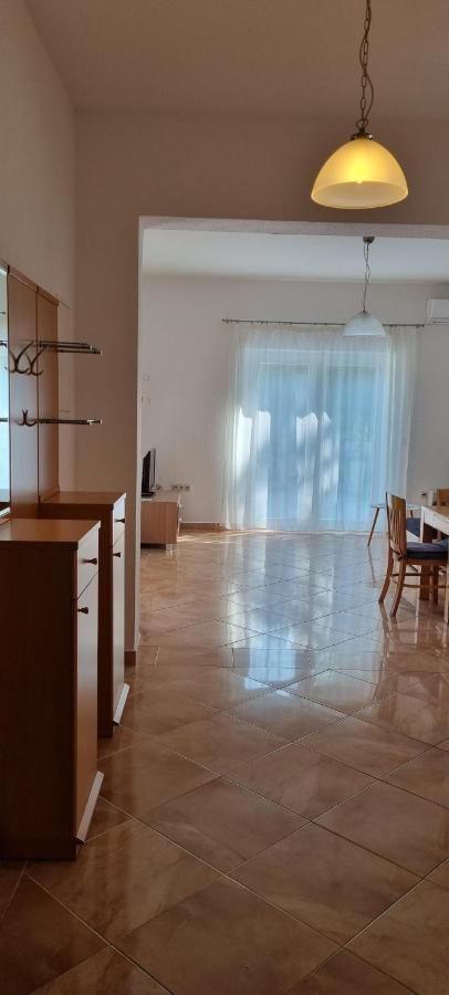 Apartments Andrea II Baska  Bagian luar foto